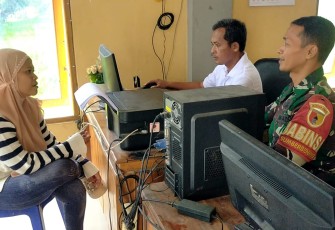 Puldata di kantor desa binaan 