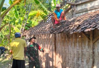Bantu rehab rumah warga binaan 