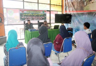 Penyuluhan Hukum dan Kamtibmas Warga di lokasi TMMD 