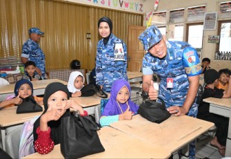 Penyaluran paket MBG SPPG Lanud Husein Sastranegara Bandung 