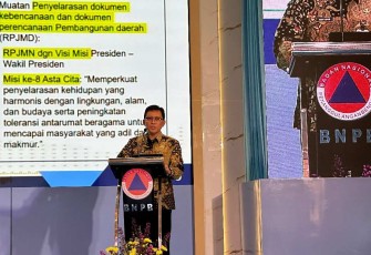 Dirjen Bangda Kemendagri Restuardy Daud 