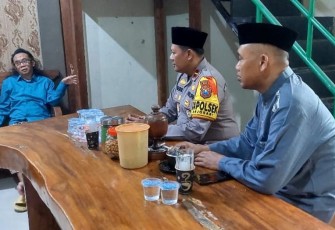 Danramil 0801/03 Arjosari saat silaturahmi ke ponpes 