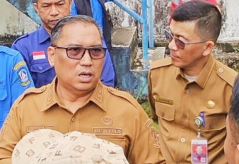 Wakil Gubernur Kepri, Nyanyang Harris Pratamura, Selasa (22/4/2025), meninjau Waduk Sungai Pulai, Tanjungpinang, mengetahui kondisi distribusi air bersih PDAM kepada masyarakat