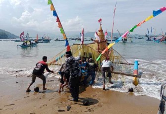 Tradisi Longkangan Nelayan Craken 