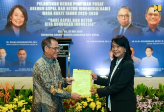 Wakil Menteri Pekerjaan Umum (PU) Diana Kusumastuti menghadiri Pelantikan Dewan Pimpinan Pusat Anamer Aspal dan Beton Indonesia (AABI) 2025-2030 di Jakarta, Selasa (27/5)