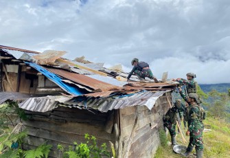 Karya Bakti untuk Mama Sakola