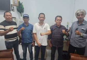 Pewarta Polrestabes Medan Kembali Gelar Jumat Barokah, Salurkan Beras kepada Pengurus dan Anggota