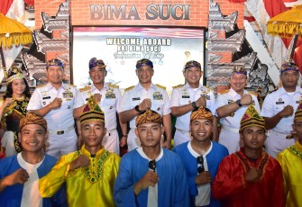 KRI Bima Suci Gelar Cocktail Party