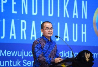 Kemendikdasmen Siapkan Peta Jalan Pendidikan Jarak Jauh Sebagai Solusi Anak Bisa Terus Sekolah