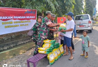 Kodim 0803/Madiun Gelar Gerakan Pangan Murah di Koramil Kebonsari