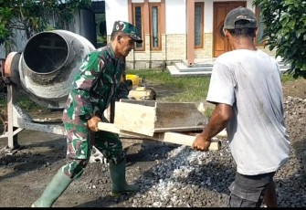 Pembangunan rabat jalan di wilayah desa binaan 