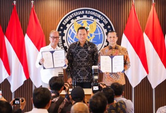 Nota Kesepahaman (MoU) tentang Pengembangan Kawasan Ekonomi Transmigrasi Terintegrasi (KETT) di Kantor Kemenko Infrastruktur dan Pembangunan Kewilayahan