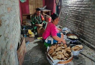 Pendampingan UMKM Keripik Tempe di wilayah desa binaan