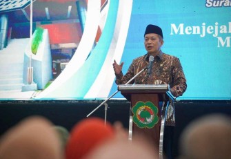 Menkop Ferry Juliantono 