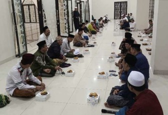 Kegiatan ta'lim dan Ithar Jama'i di Masjid Jami' Asy Syahid Kota Depok, Jum'at (14/3)