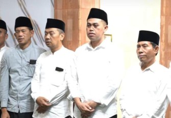 Walikota Blitar Syauqul Muhibbin (dua dari kanan) Saat Safari Ramadhan 