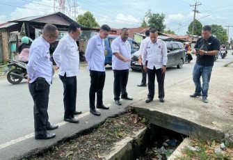Karutan Kelas I Medan Bersama Dinas Bina Marga Deliserdang Pantau dan Mengevaluasi Perencanaan Pencegahan Banjir.