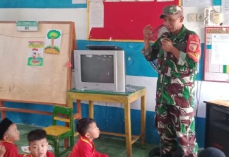 Sentuhan Motivasi Babinsa di TK Aisyiyah An Nur Banjarsari Wetan