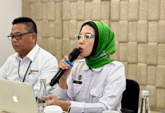 Kepala Biro Hukum dan Humas BGN, Khairul Hidayati dalam Kegiatan Pembahasan Rancangan Keputusan Kepala BGN tentang Standar Pelayanan Publik di Lingkungan BGN, pada Senin (8/9), di Jakarta.