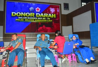 Koarmada III Gelar Donor Darah di Gedung Serbaguna (GSG) Maspardi Koarmada III. Rabu (5/2/2025).
