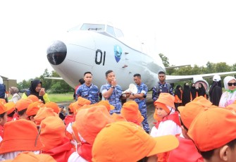 3.108 Siswa Sekolah Kunjungan Kedirgantaraan di Lanud Sultan Hasanuddin
