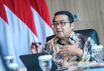 Menteri Ekonomi Kreatif, Teuku Riefky Harsya, menerima audiensi dari Bina Nusantara University (BINUS) di Kantor Kementerian Ekonomi Kreatif, Jakarta, Senin (17/11/2025).
