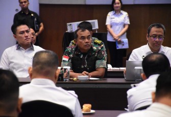 Pangdam XIII Merdeka (Tengah) saat menghadiri rakor Komcad dan Komponen Pendukung Sishanta