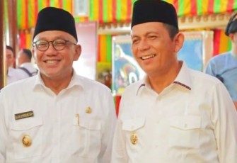 Gubernur Kepulauan Riau, H. Ansar Ahmad saat bersama Wali Kota Tanjungpinang H. Lis Darmansyah, S.H