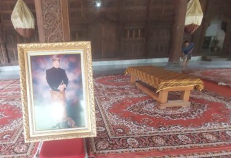 Persemayaman Ki Anom Suroto, di rumah duka Kebon Seni Timasan, Makamhaji, Kartasura, Kabupaten Sukoharjo.