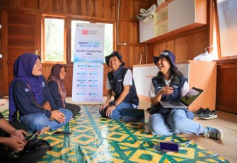 Relawan Bakti BUMN di Tanjung Enim, Sumatera Selatan