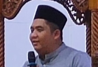 Roby dalam sambutannya saat melaksanakan Safari Ramadhan 1446 H di Masjid Baitul Makmur Tanjung Uban, Selasa (1103).