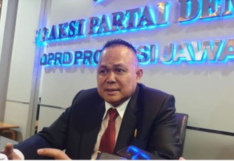 Ketua Fraksi Demokrat DPRD Jatim, dr Agung Mulyono