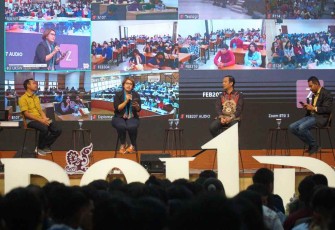 Sesi Literasi Keuangan, Manajemen Kegagalan dan Etika Sosial Media dan Internet menjadi salah satu agenda dalam Orientasi Mahasiswa Baru (OMB) 2025 UKSW.