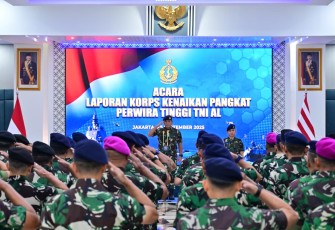 67 Pati TNI AL saat Laporan Korps Kenaikan Pangkat Pati kepada Kepala Staf Angkatan Laut (Kasal) Laksamana TNI Dr. Muhammad Ali bertempat di Wisma Elang Laut, Jakarta Pusat, Kamis (25/9).