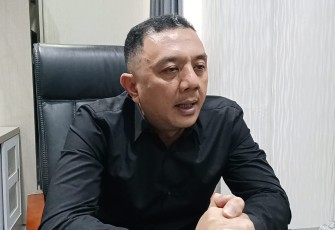 Wakil Ketua DPRD Jatim, Deni Wicaksono