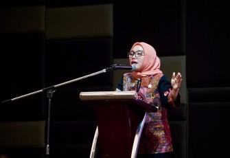 Wamenkop Farida Farichah pada Perayaan Ulang Tahun ke-27 KSP Nasari bertajuk "Marsada na Saroha".