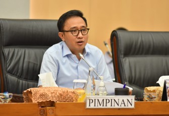 Wakil Ketua Komisi XII DPR RI Bambang Haryadi