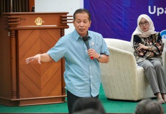 Wakil Menteri Koperasi (Wamenkop) Ferry Juliantono 