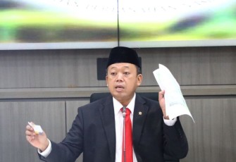 Menteri ATR/BPN Nusron Wahid saat memberikan keterangan pers di Jakarta, Kamis (20/1)