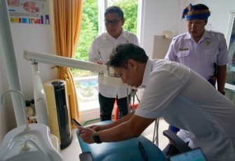 Menkes saat Cek Kesiapan Quick Win PKG di Puskesmas Sumba Barat Daya