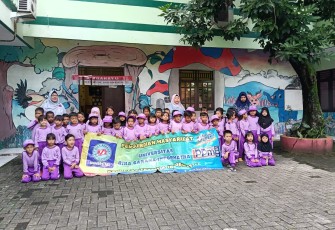 Mahasiswa/i UBSI Adakan PKM di TK Widuri Tangsel 