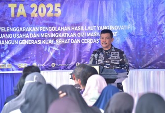 TNI AL Gelar Sosialisasi Pengolahan Hasil Laut 