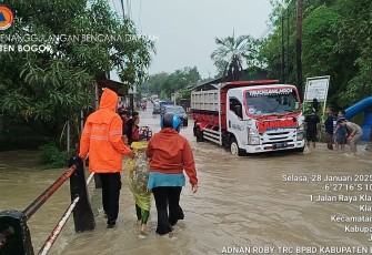 Banjir yang melanda Kecamatan Bojonggede, Kabupaten Bogor, Provinsi Jawa Barat (28/1) Sumber foto BPBD Kabupaten Bogor
