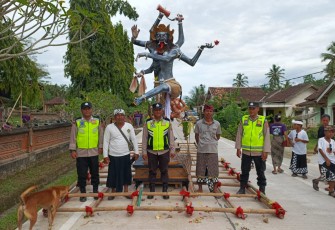 Polsek Belitang III Amankan Lokasi Pawai Ogoh-Ogoh
