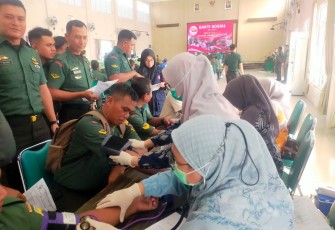 Jajaran Prajurit dan PNS Kodim 0315/Tanjung Pinang Ikuti Donor Darah