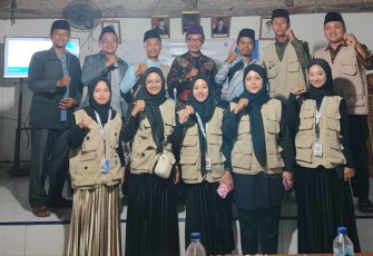 Kepala KUA Semendawai Suku III Isi Seminar Dilokasi KKN Mahasiswa STIS Subulussalam 