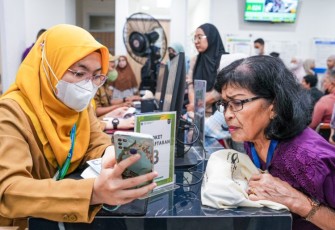 Antusias Warga Cek Kesehatan Gratis di Puskesmas Tebet