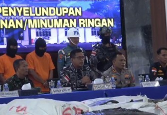 TNI Gagalkan Upaya Penyelundupan Barang Ilegal Asal Malaysia 