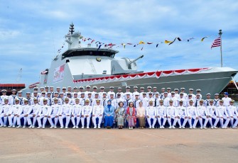 Kasal Pimpin Delivery Ceremony KRI Bung Hatta-370 di Batam 