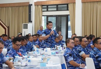 Komandan Lanud Sultan Hasanuddin, Marsma TNI Arifaini Nur Dwiyanto, M.Han., menghadiri Rapat Kerja  (Raker) Komando Operasi Udara Nasional (Koopsudnas) yang dilaksanakan di Aula Leo Wattimena Koopsudnas, Jakarta Timur, Selasa (4/2/2025)